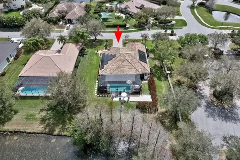 8260 Meredith Place Vero Beach FL 32968