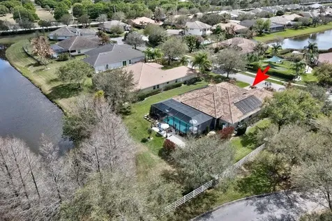 8260 Meredith Place Vero Beach FL 32968