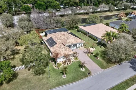 8260 Meredith Place Vero Beach FL 32968
