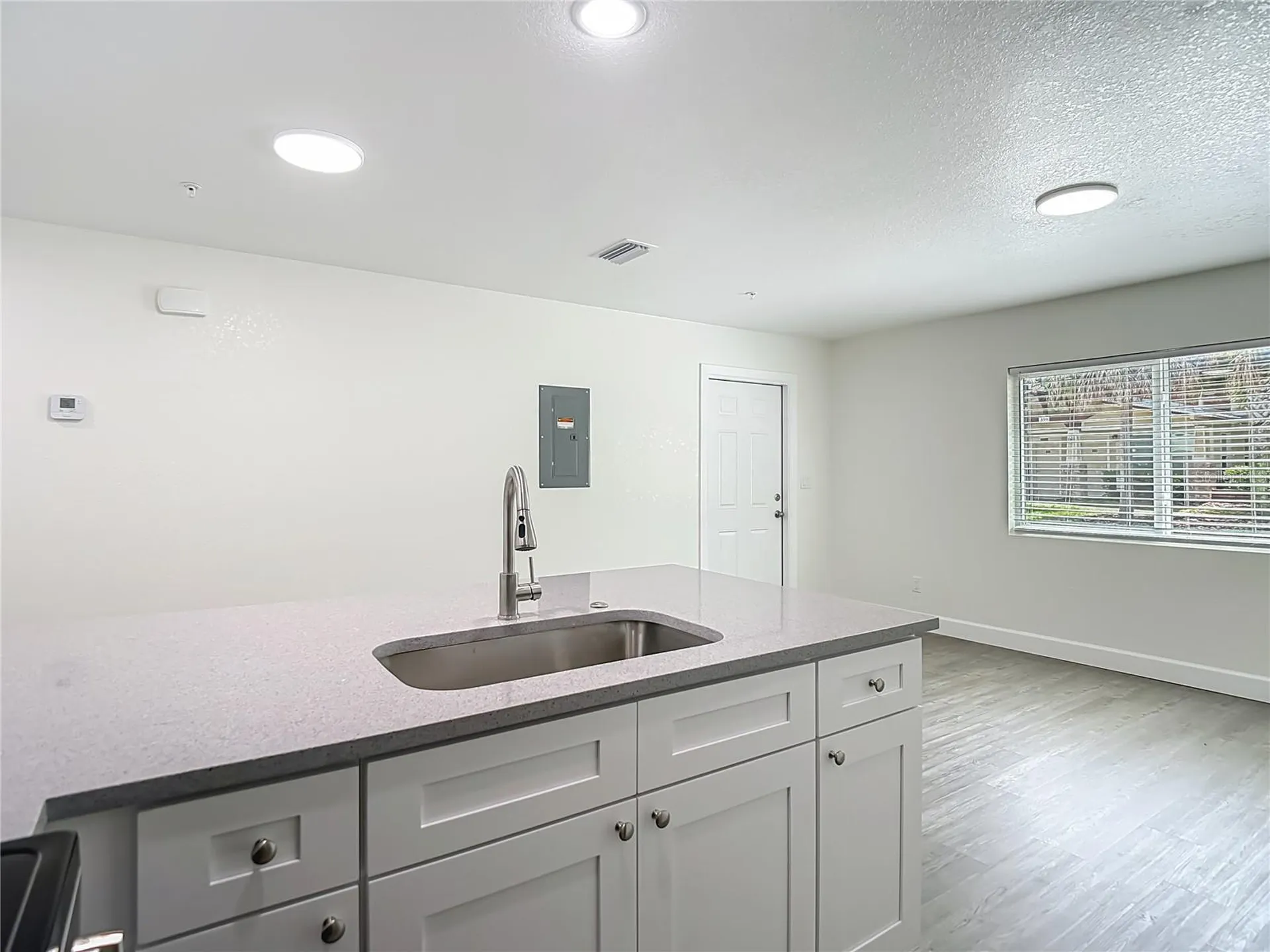 401 E Boyer Street Tarpon Springs FL 34689
