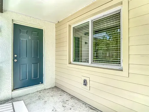 401 E Boyer Street Tarpon Springs FL 34689