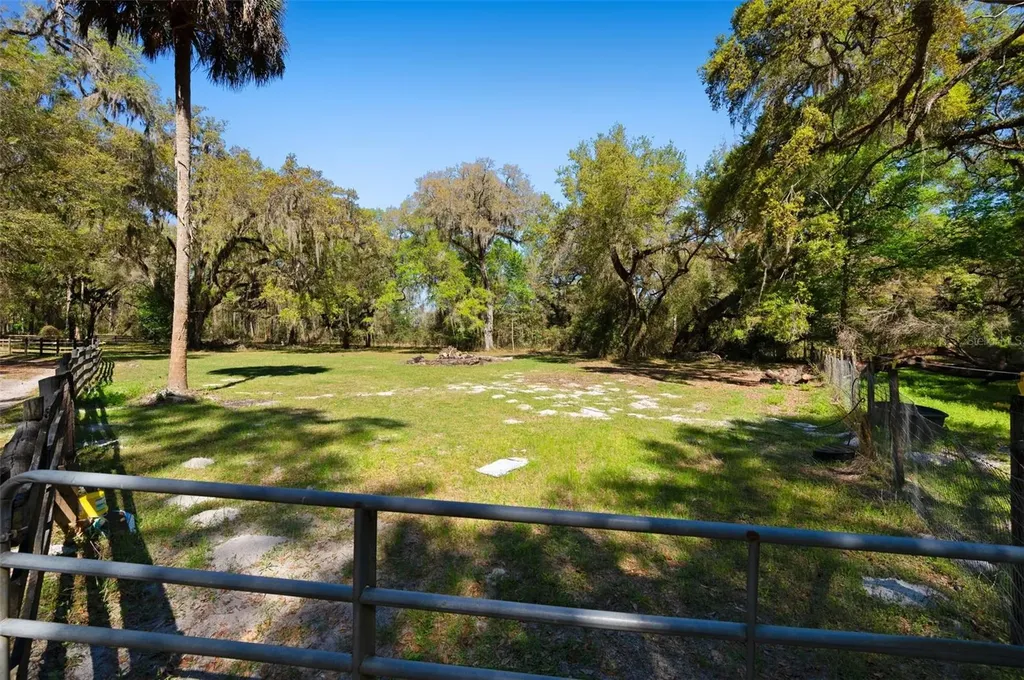 15311 SW 107th Street Archer FL 32618
