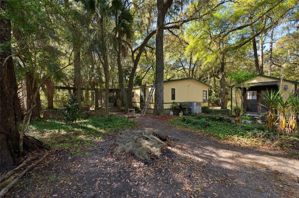 15311 SW 107th Street Archer FL 32618