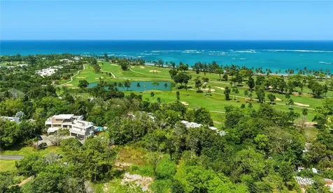 LOT-17 Villa Dorado Estates Dorado PR 00646