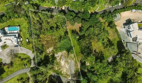 LOT-17 Villa Dorado Estates Dorado PR 00646