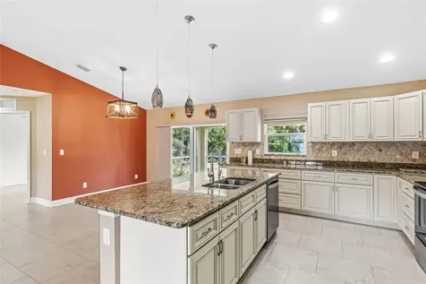 5028 Inverness Street North Port FL 34288