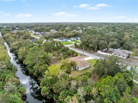 5028 Inverness Street North Port FL 34288