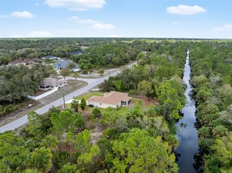 5028 Inverness Street North Port FL 34288