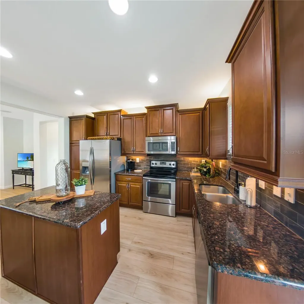 7235 SW 91st Court Ocala FL 34481