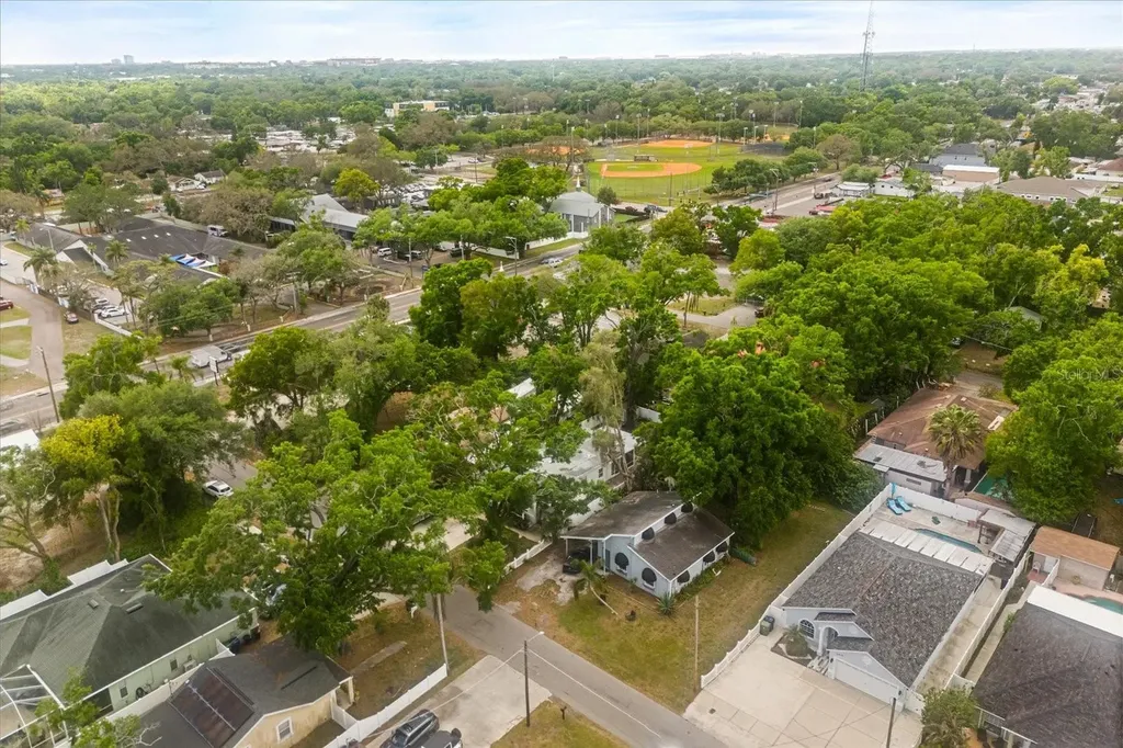 6908 N Oregon Avenue Tampa FL 33604