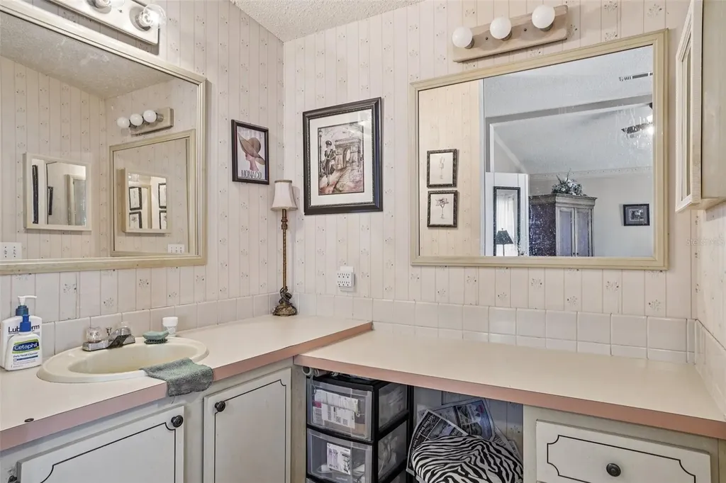 510 Bonita Drive The Villages FL 32159