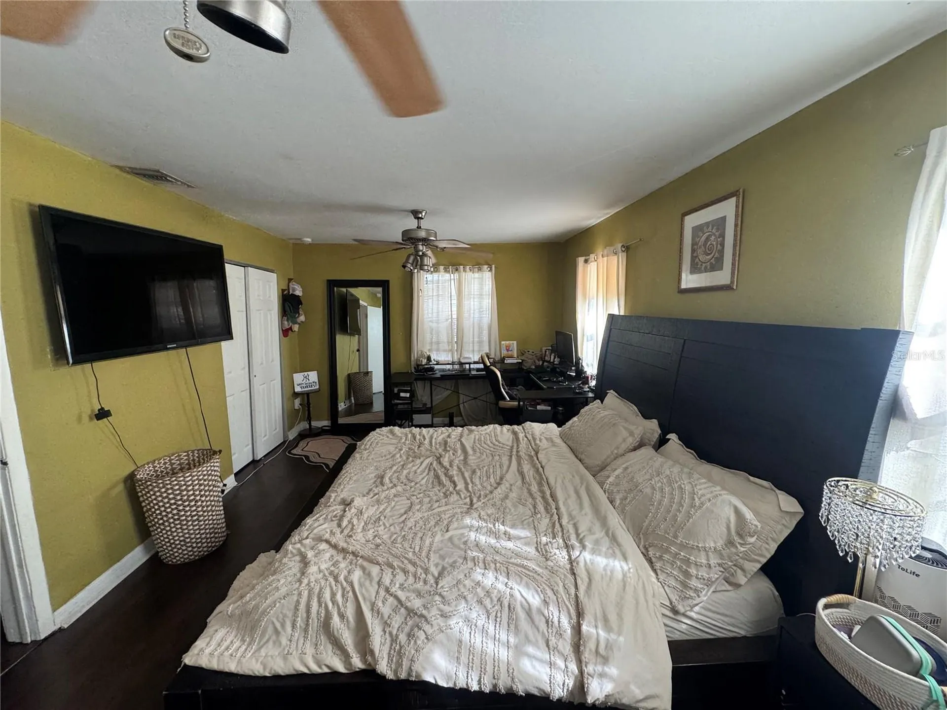831 Naples Drive Orlando FL 32804