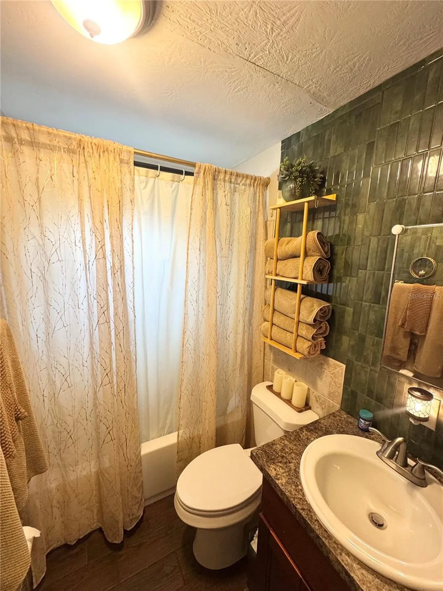 831 Naples Drive Orlando FL 32804