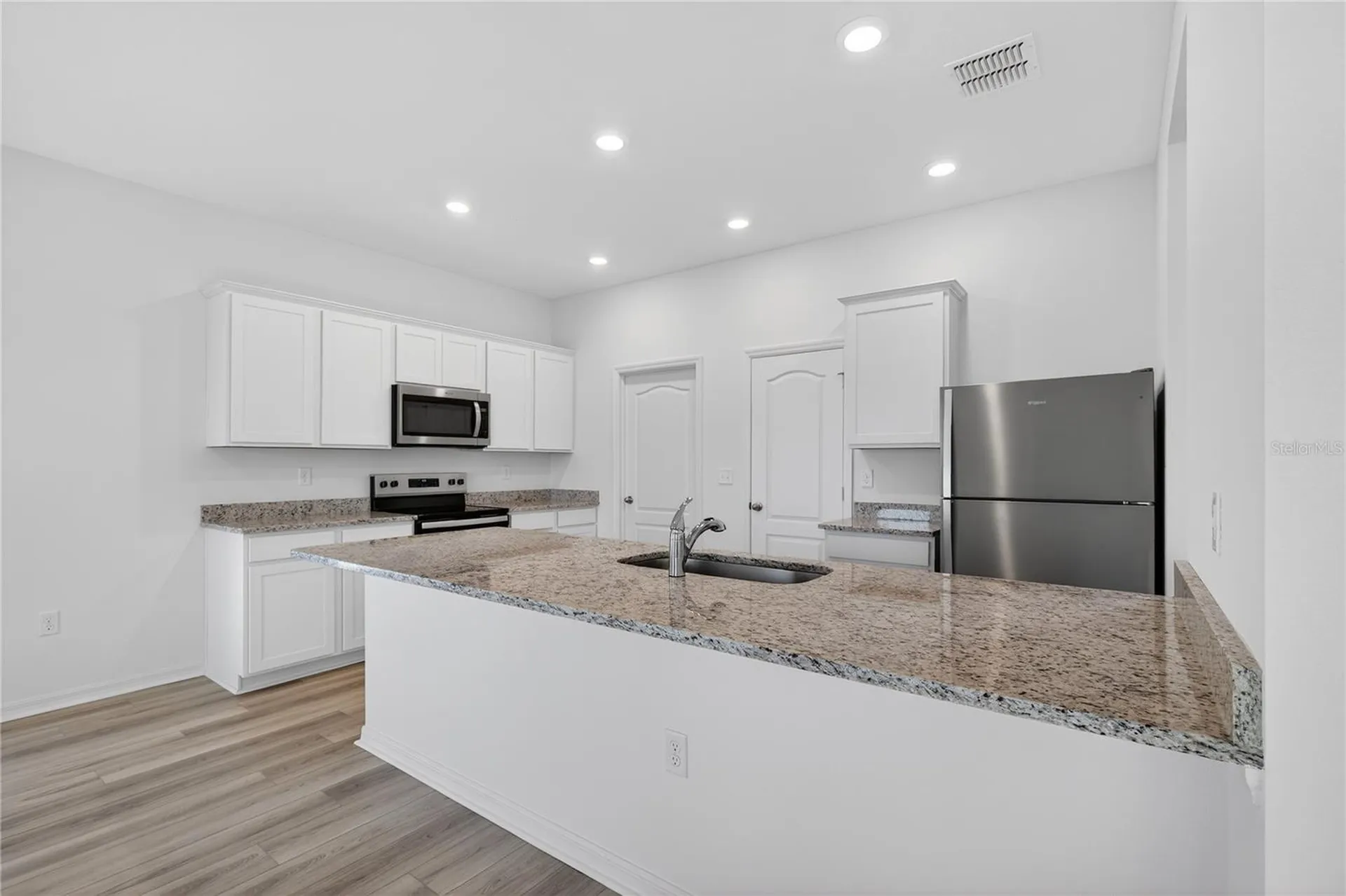 13430 Leaping Water Way Astatula FL 34705