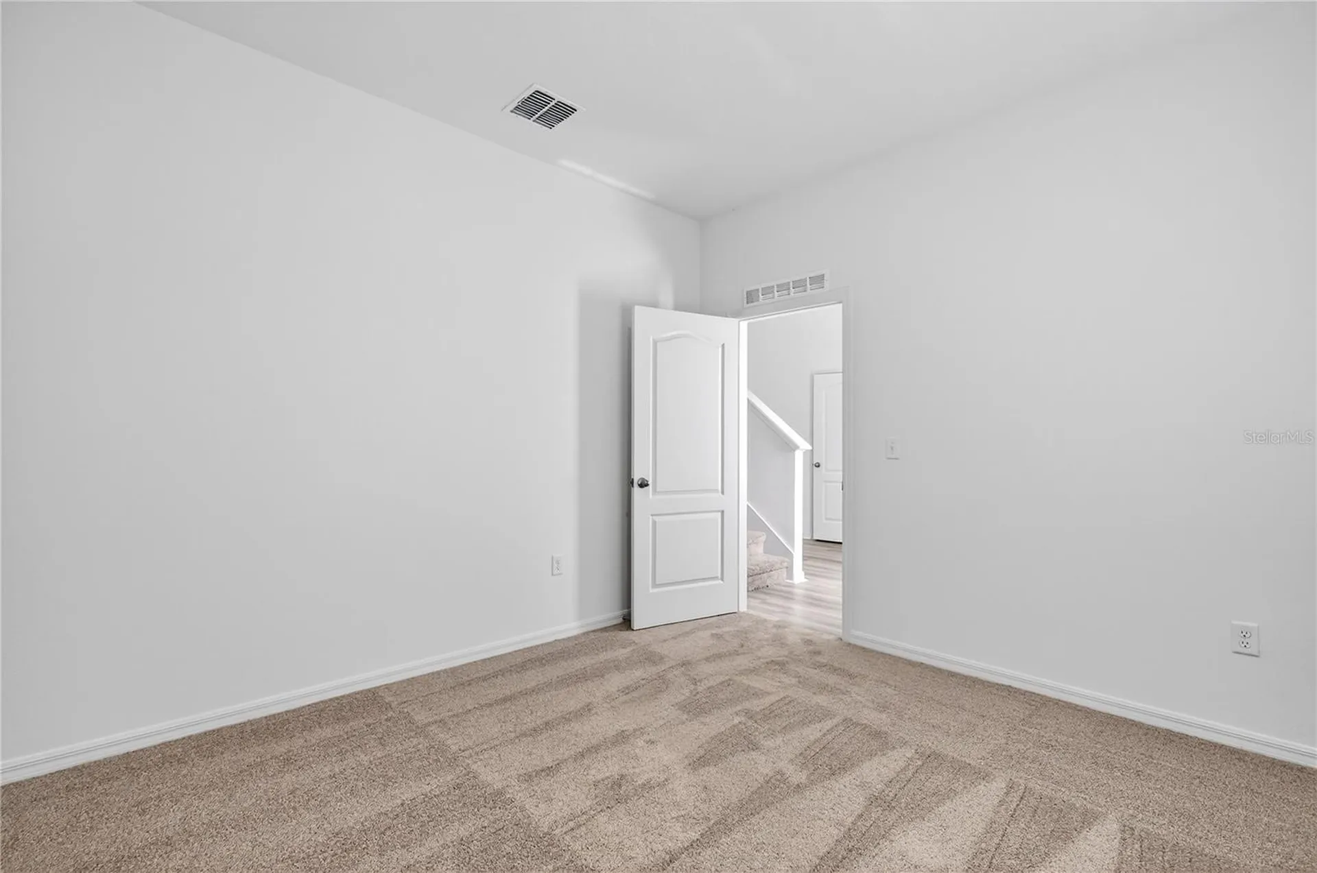 13430 Leaping Water Way Astatula FL 34705