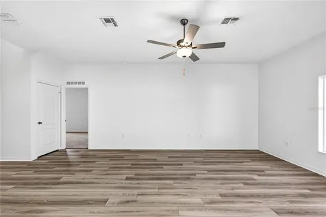 13430 Leaping Water Way Astatula FL 34705