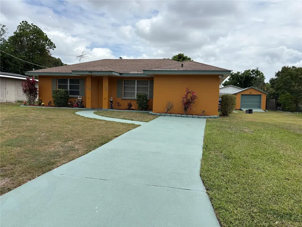 1904 6th Avenue W Palmetto FL 34221