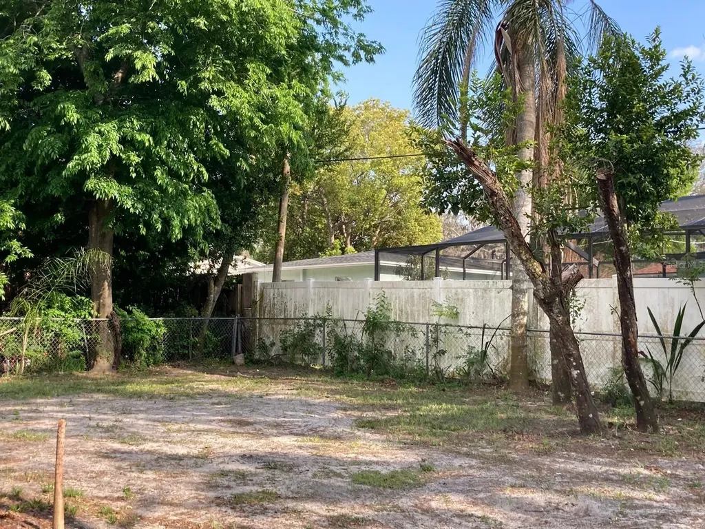 7015 Ponderosa Drive Tampa FL 33637