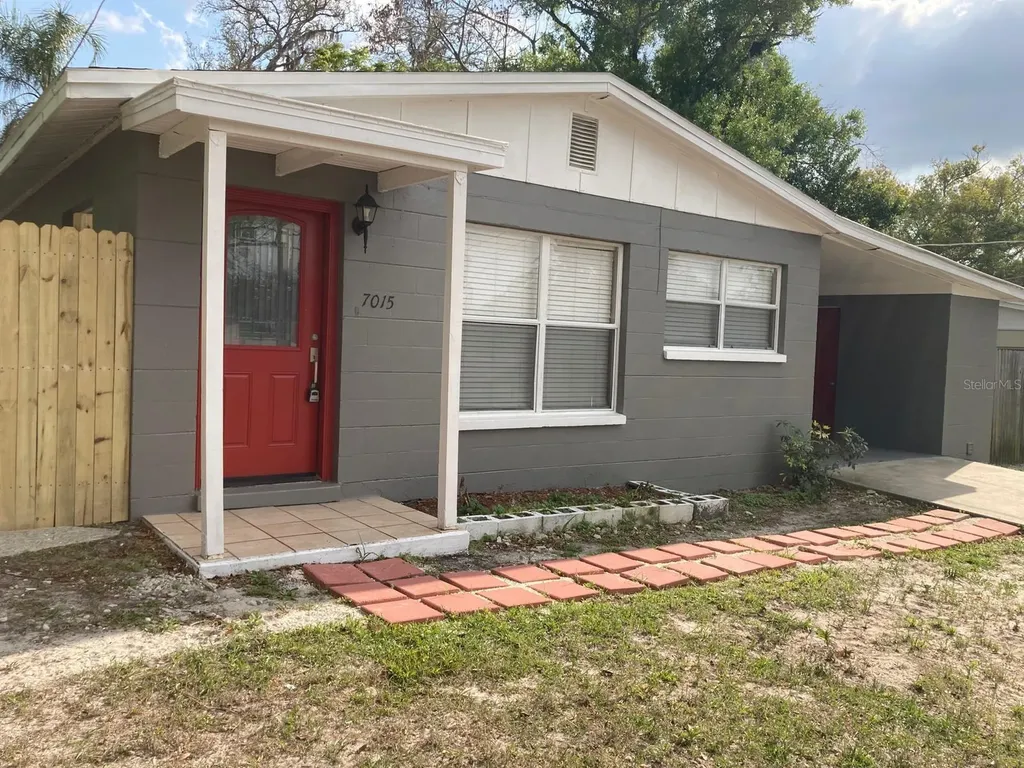7015 Ponderosa Drive Tampa FL 33637