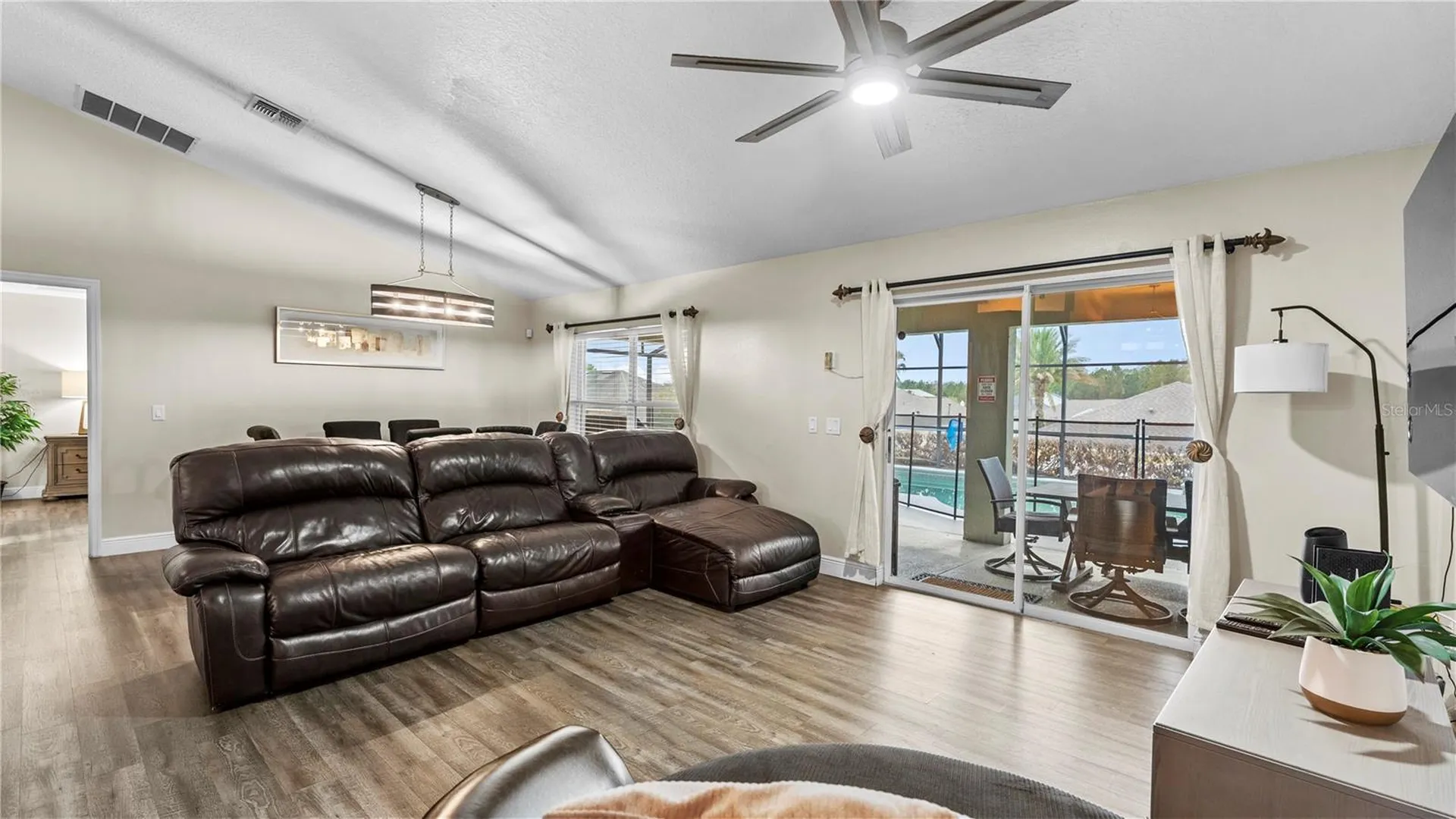 706 Dolcetto Drive Davenport FL 33897