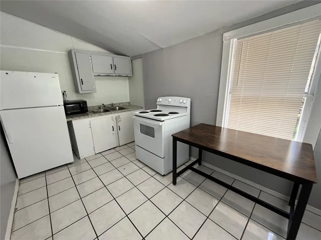 1907 N Morgan Street Tampa FL 33602