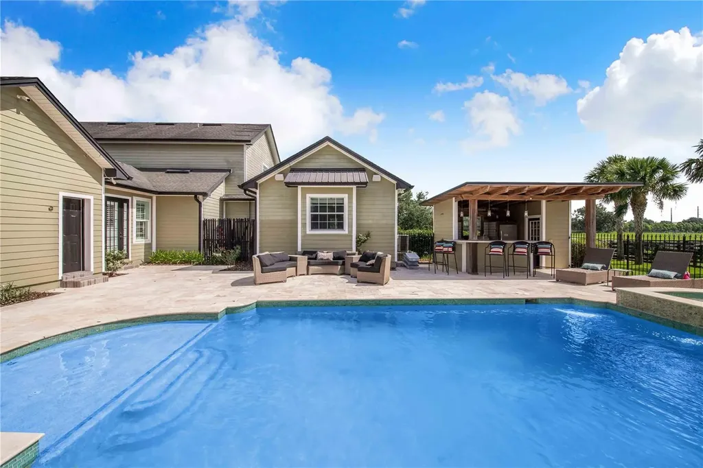 6631 Lake Hatchineha Road Haines City FL 33844