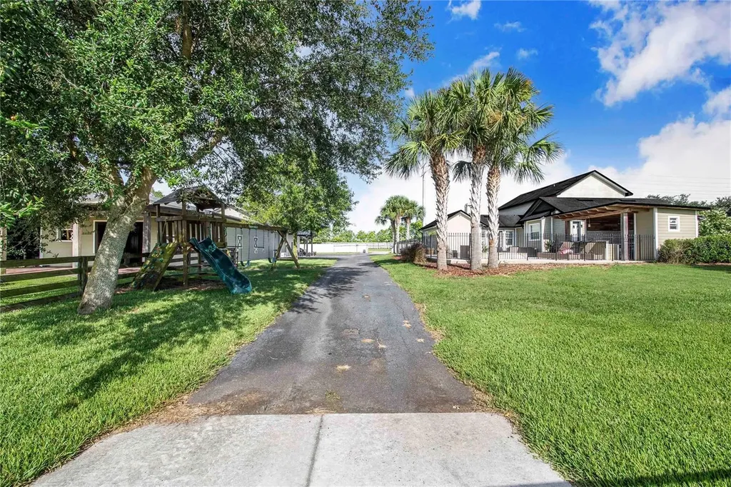6631 Lake Hatchineha Road Haines City FL 33844