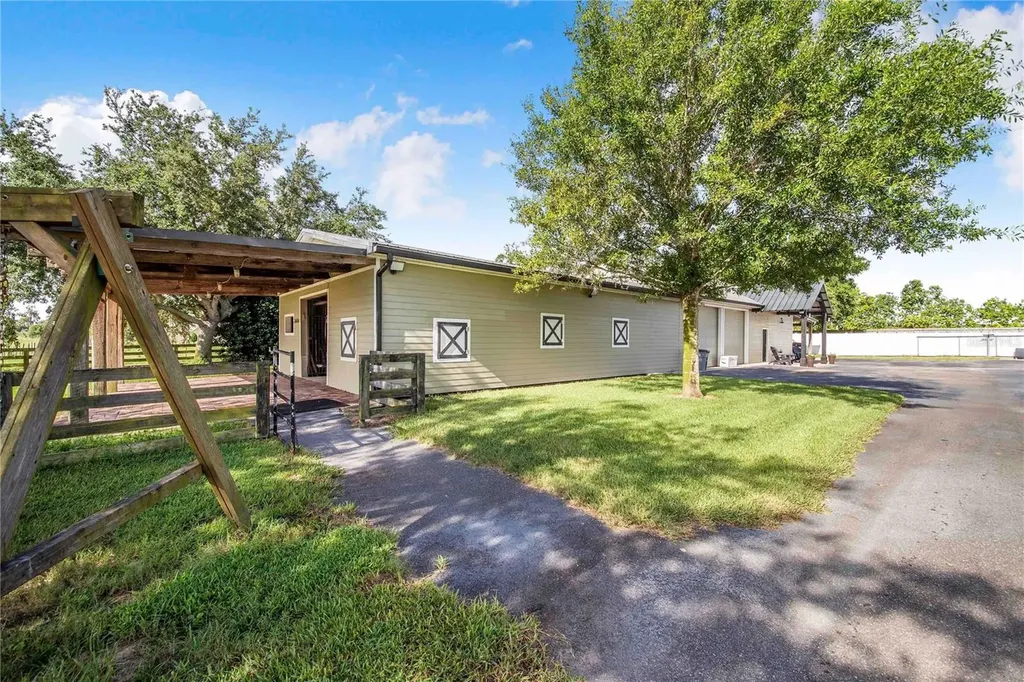 6631 Lake Hatchineha Road Haines City FL 33844