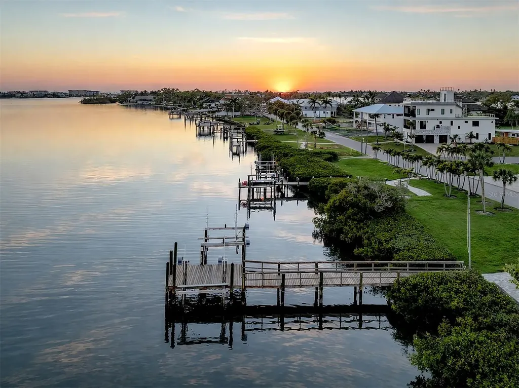 212 Sunrise Drive Nokomis FL 34275