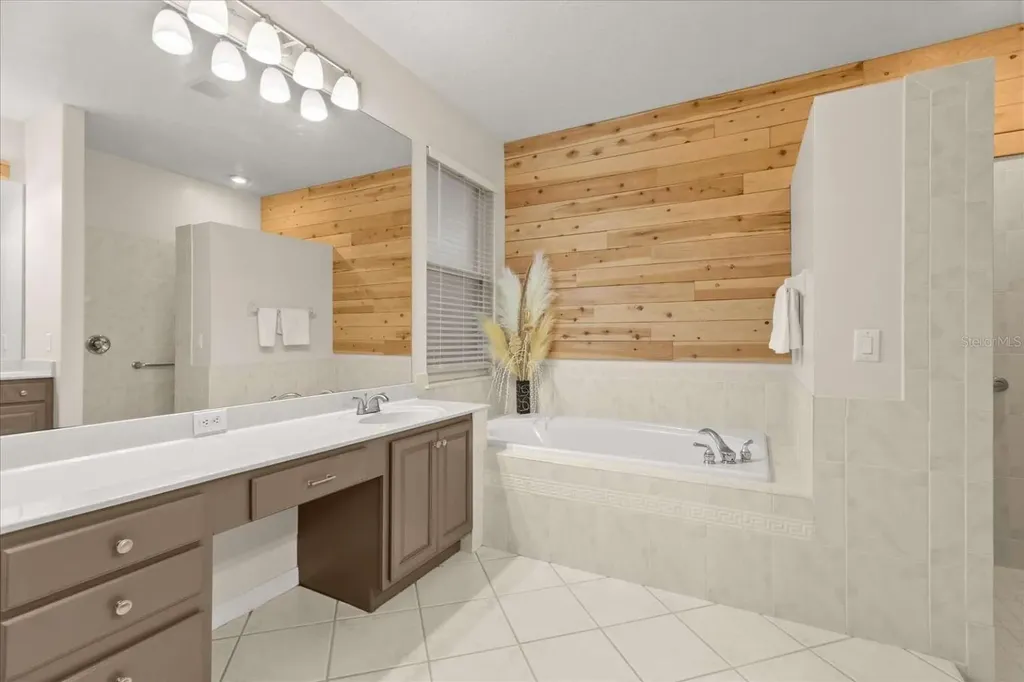 597 Sand Wedge Loop Apopka FL 32712