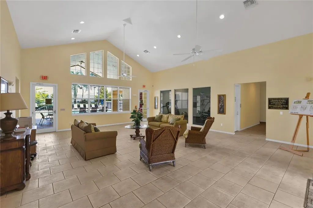 2855 Club Cortile Circle Kissimmee FL 34746