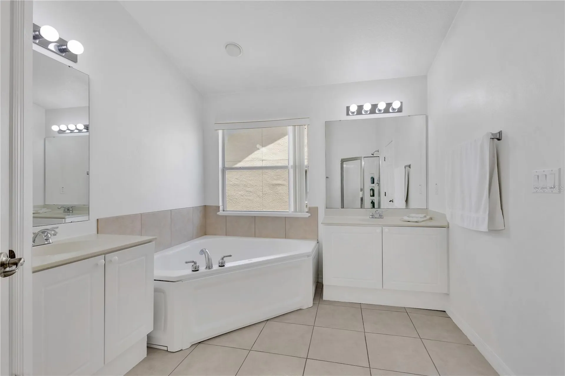2855 Club Cortile Circle Kissimmee FL 34746
