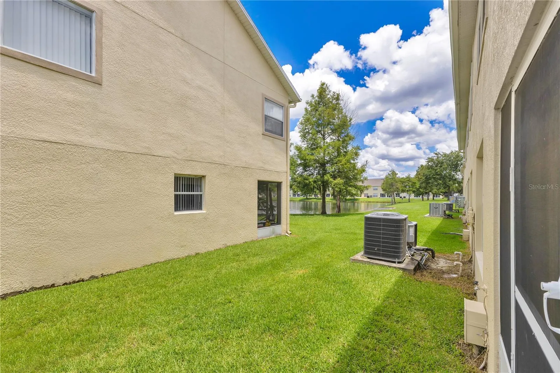 2855 Club Cortile Circle Kissimmee FL 34746