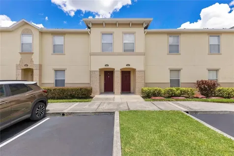 2855 Club Cortile Circle Kissimmee FL 34746