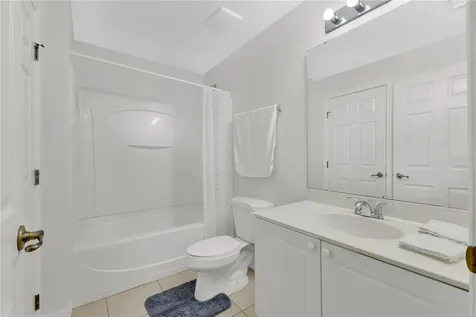 2855 Club Cortile Circle Kissimmee FL 34746