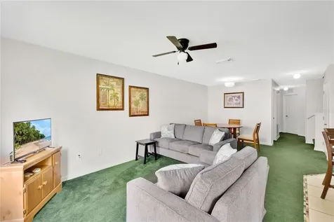 2855 Club Cortile Circle Kissimmee FL 34746