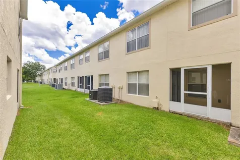 2855 Club Cortile Circle Kissimmee FL 34746
