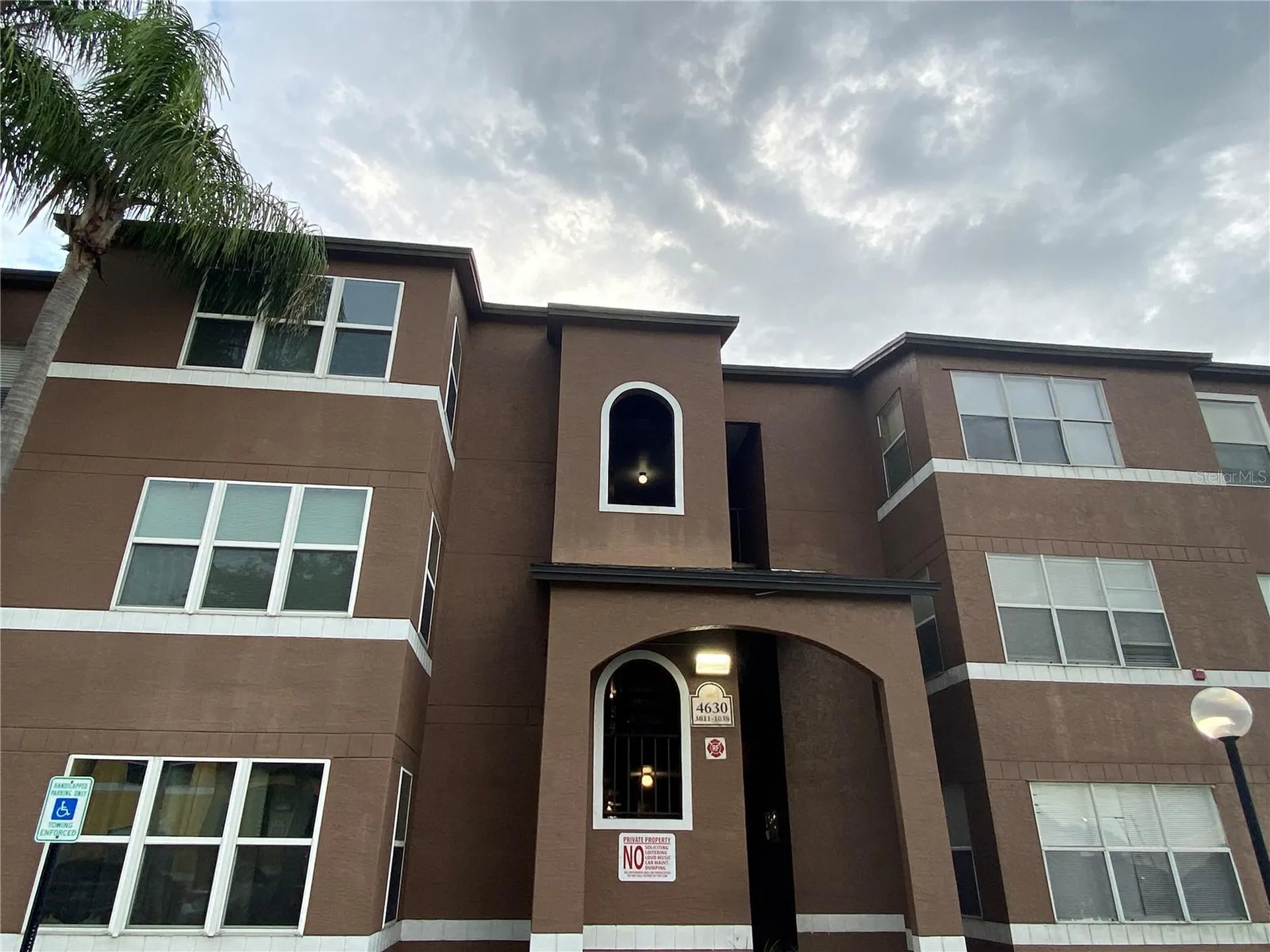4630 Commander Drive Orlando FL 32822