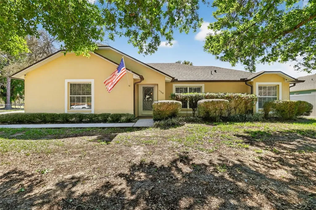 11748 Ocklawaha Drive Leesburg FL 34788