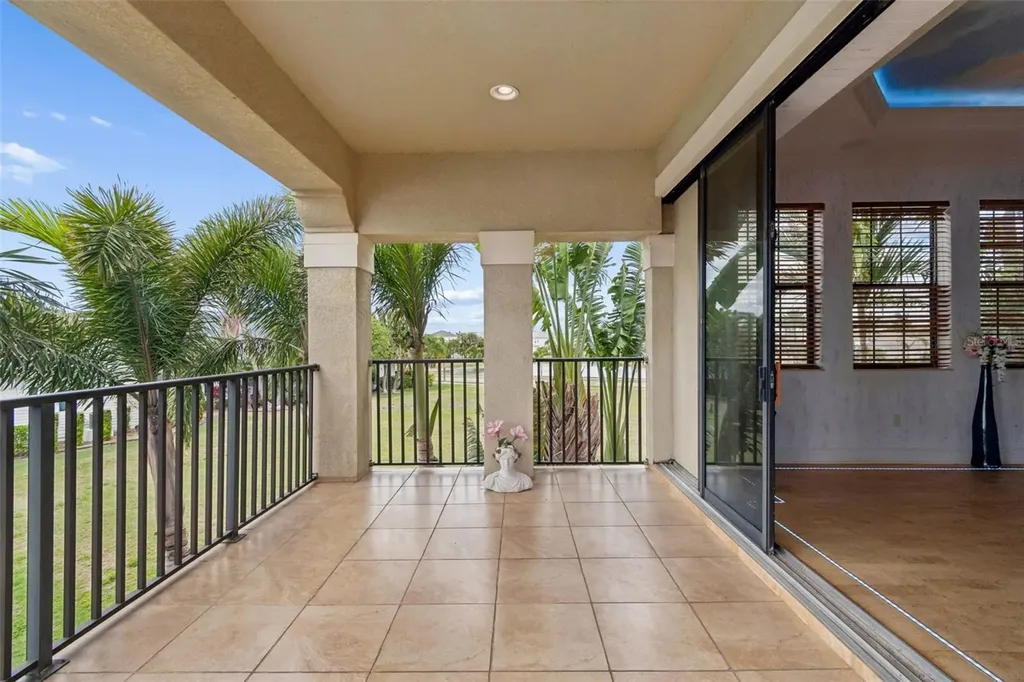 5416 Tybee Island Drive Apollo Beach FL 33572