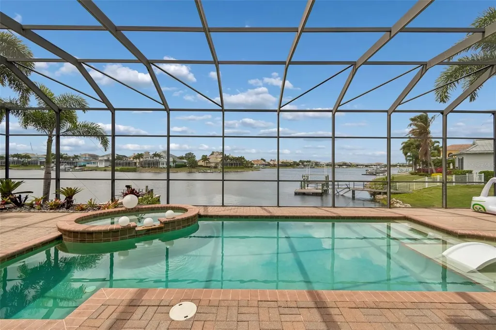 5416 Tybee Island Drive Apollo Beach FL 33572
