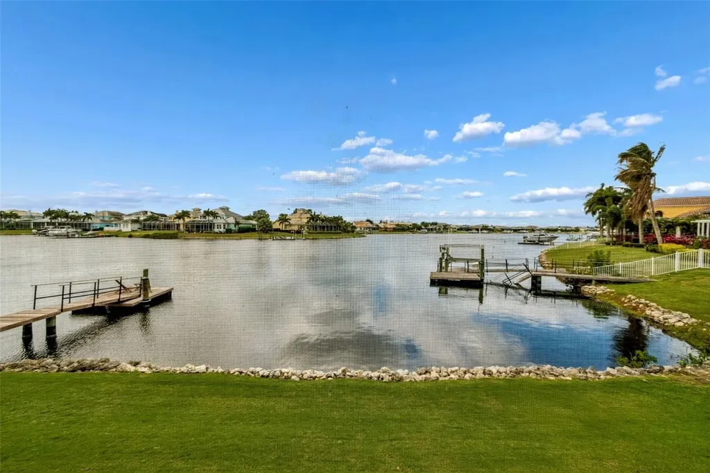 5416 Tybee Island Drive Apollo Beach FL 33572