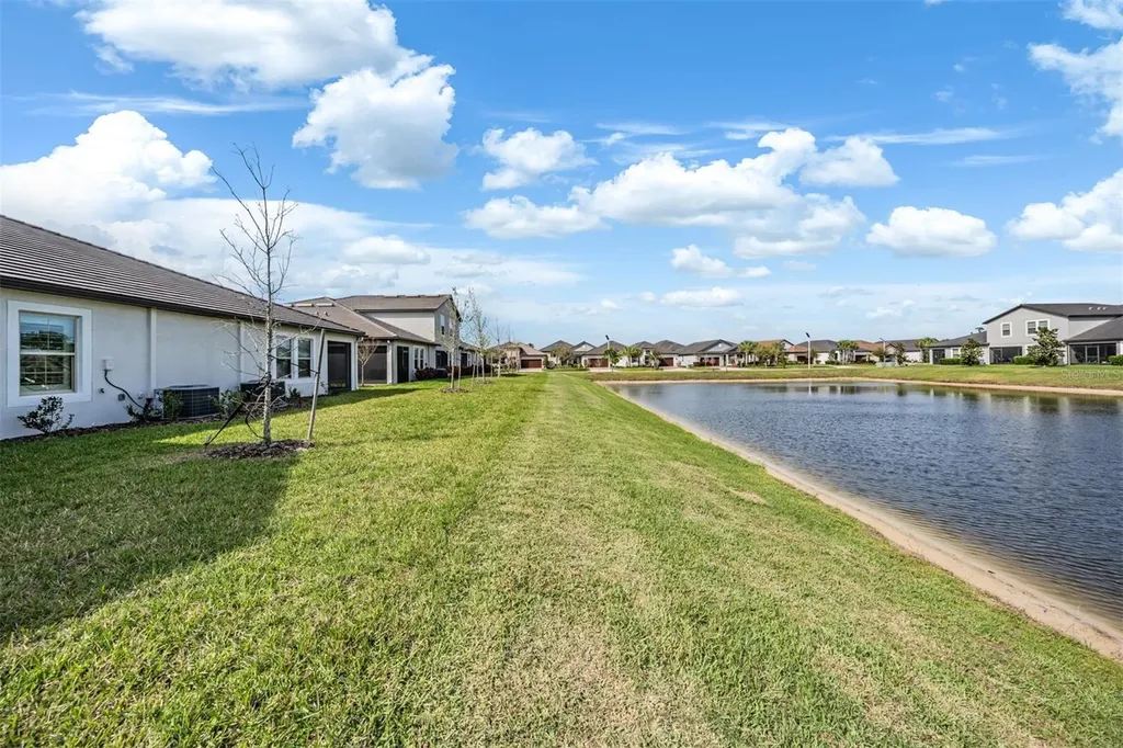 10191 Echo Dock Loop San Antonio FL 33576