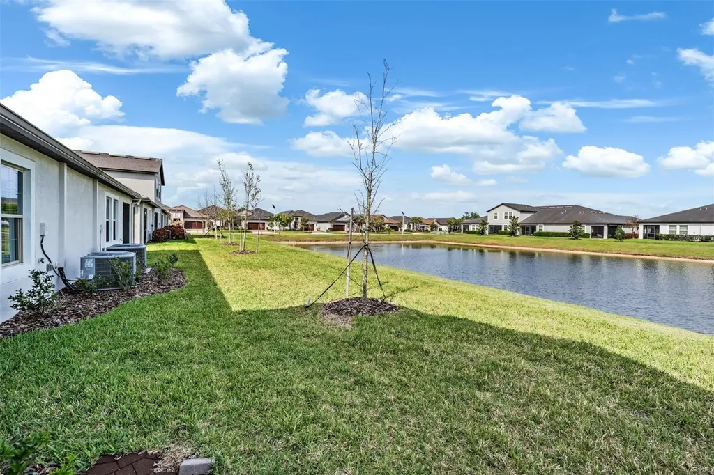 10191 Echo Dock Loop San Antonio FL 33576