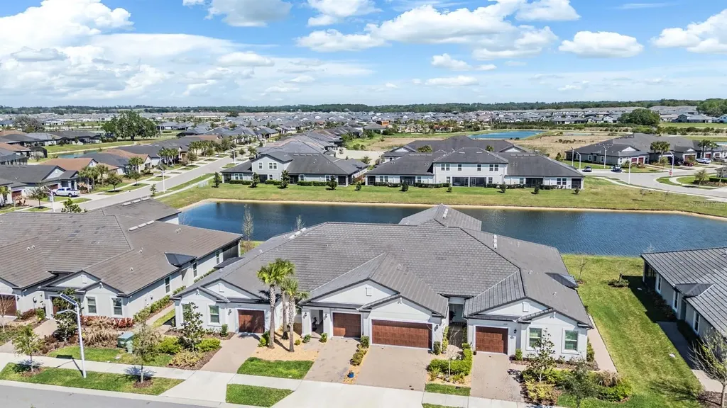 10191 Echo Dock Loop San Antonio FL 33576