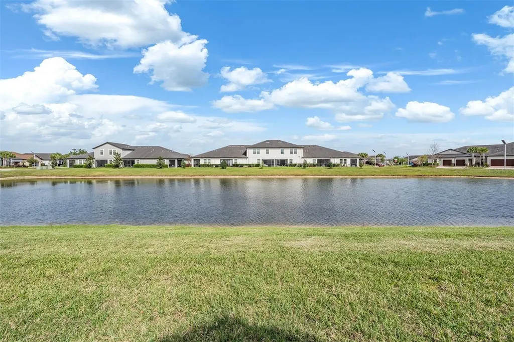 10191 Echo Dock Loop San Antonio FL 33576