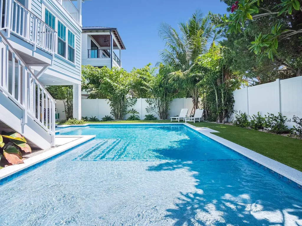 419 Alamanda Road Anna Maria FL 34216