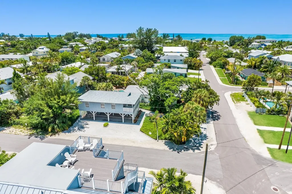 419 Alamanda Road Anna Maria FL 34216