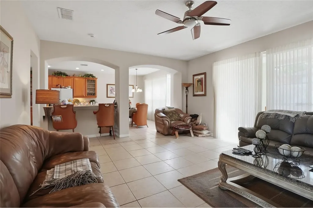2714 Plumberry Avenue Ocoee FL 34761