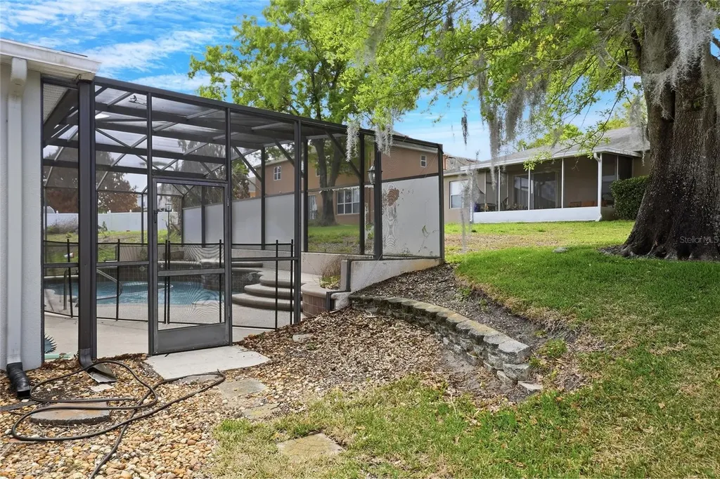 2714 Plumberry Avenue Ocoee FL 34761